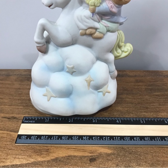 4/$20 Vintage 80’s Unicorn With Teddy Bears On Cloud Nursery Music Box - Picture 4 of 12